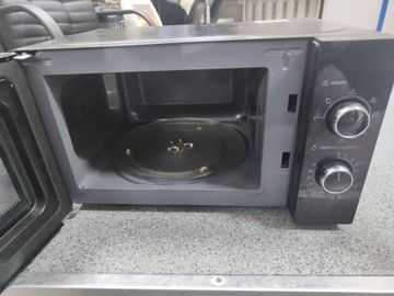 Б/в Мікрохвильова піч Toshiba mw-mg-20p 01-200866327