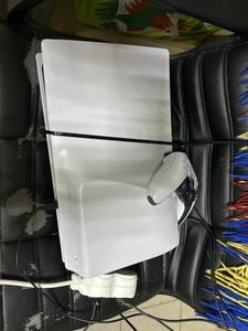 Б/у Игровая приставка Sony playstation 5 slim 825gb 01-200867669