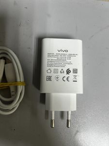 Б/в Зарядний пристрій Vivo v1820l0e0-eu 01-200880352