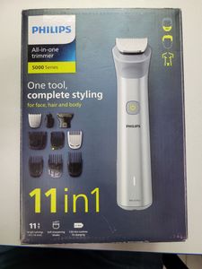 Б/в Машинка для стрижки + тример Philips multigroom series 5000 mg5930/15 01-200886376