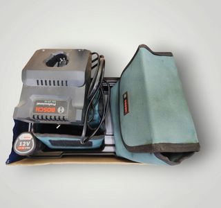 Б/у Лазерный нивелир Bosch gcl 2-50 c +1акб + зп 01-200854513