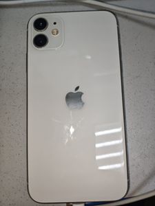 Б/в Мобільний телефон Apple iphone 11 128gb 01-200892906