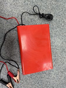 Б/в Автомобільний зарядний пристрій Maxion plus-10at 01-200894259