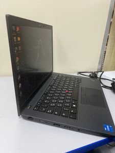 Б/в Ноутбук Lenovo 13/core i5-1335u ddr5/16gb ddr5/ssd 256 gb/*інтегрована 01-200902261