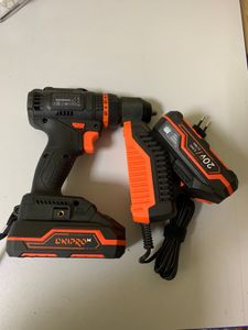 Б/в Шурупокрут Dnipro-M cd-201hbc compact 2акб 2ah зп 01-200908622