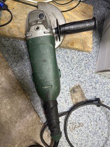 Б/у Угловая шлифмашина Dwt ws13-180 t 01-200923740