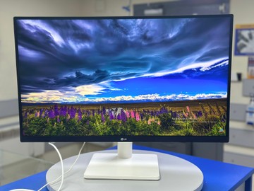 Б/в Монітор Lg 27us500-w 01-200924594