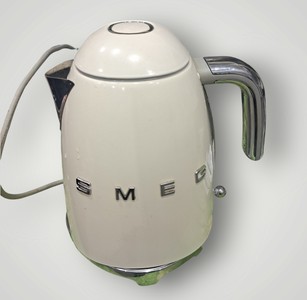 Б/у Электрочайник Smeg klf03creu 01-200924653
