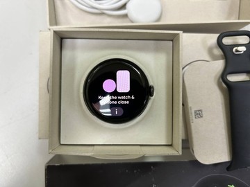 Б/в Смарт-годинник Google pixel watch 3 41 mm wi-fi matte aluminum 01-200936179