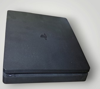 Б/в Ігрова приставка Sony playstation 4 slim 1tb 01-200933887