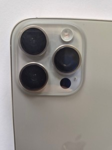 Б/у Мобільний телефон Apple iphone 16 pro max 1tb 01-200950178