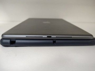 Б/у Планшет Apple ipad 10.9 2021 wi-fi + cellular 64gb 01-200953964