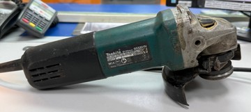 Б/в Кутова шліфмашина Makita 9558hn 01-200974097
