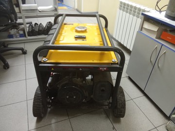 Б/в Генератор Hipower hp10000e 01-200973880