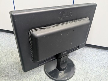 Б/в Монітор Lg w1942s 01-200990253