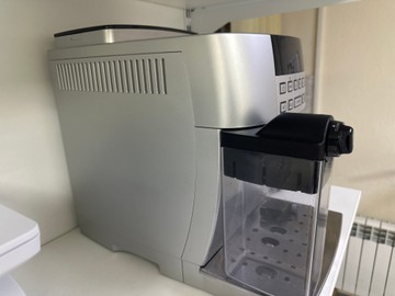 Б/в Кавомашина автоматична Delonghi ecam 22.360s (magnifica s) 01-200995884