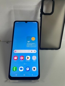 Б/в Мобільний телефон Samsung galaxy a06 4/128gb 01-200996847