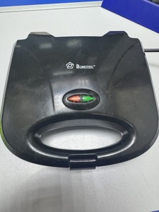 Б/у Бутербродница Domotec ms7709 01-200998991