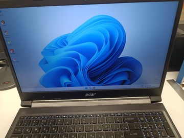 Acer 15/ryzen 7 5825u ddr4/16gb ddr4/hdd 500 gb/ssd *відсутній/geforce rtx3050 4gb