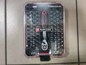 Б/в Набір інструментів Parkside ratchet & bit set 81 piece set 01-201003574