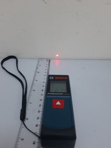Б/в Лазерний нівелір Bosch glm 20 professional 01-201003503