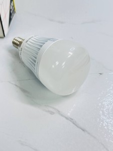Б/в Розумна лампочка Wiz e14 led 01-201012065