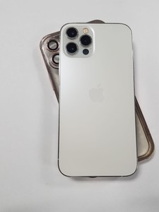 Б/в Мобільний телефон Apple iphone 12 pro 256gb 01-201030071