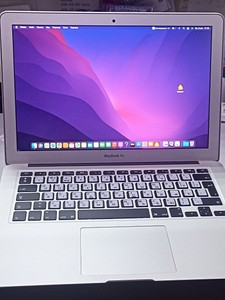 Б/в Ноутбук Apple macbook air a1466 / 13.3'' / core i5 1.6ghz /ram 4gb / ssd 128gb / intel hd 6000 01-201064258