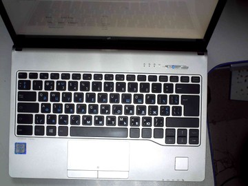Fujitsu 13/core i5 6300u ddr3/8gb ddr3/hdd *відсутній/ssd 256 gb/*інтегрована