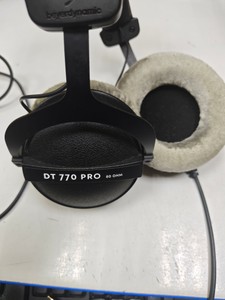 Б/в Навушники Beyerdynamic dt 770 pro lb 80 om 01-201082543