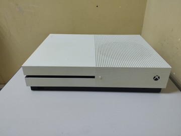 Б/в Ігрова приставка Microsoft xbox one s 1tb 01-201094680