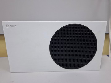 Б/у Игровая приставка Microsoft xbox series s 512gb 01-201092213