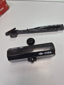 Б/в Доводчик дверний Cisa 60460.03.0.44 01-201107573
