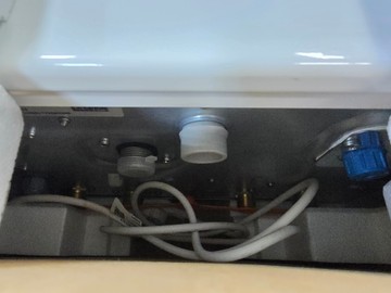 Б/в Котел газовий Bosch condens 1200 w gc1200w 24 c 23 01-201108371