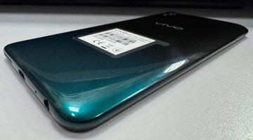 Б/в Мобільний телефон Vivo y1s 2/32gb 01-201112894