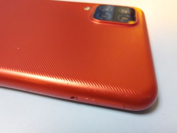 Б/в Мобільний телефон Samsung galaxy a12 4/64gb 01-201118140