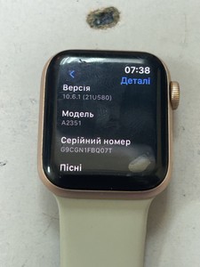 Б/в Смарт-годинник Apple watch se gps 40mm aluminum case 01-201129374
