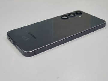 Б/в Мобільний телефон Samsung galaxy s24 fe 8/128gb 01-201131064