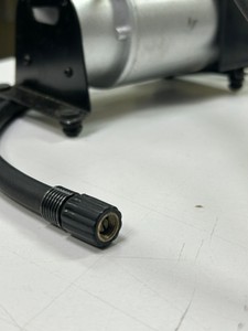 Б/в Автомобільний компресор Elegant force maxi 100 090 01-201131328