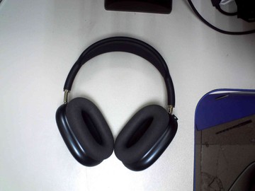 Б/в Навушники Apple airpods max 2 01-201161933