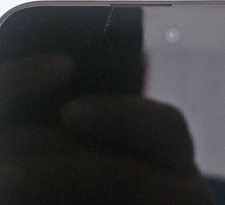 Б/у Мобільний телефон Apple iphone 15 256gb 01-201170764