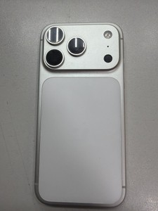 Б/в Мобільний телефон Apple iphone 17 pro 512gb 01-201177777