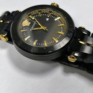 01-200459915: Versace ve2g