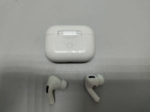 01-200573218: Apple airpods pro