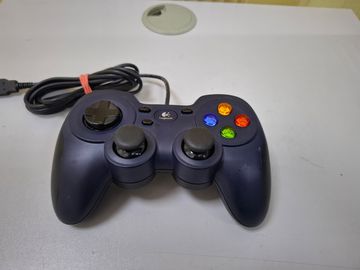 01-200584292: Logitech gamepad f310