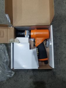 Б/в Заклепочник пневматичний Air Pro sa8941 01-200631850