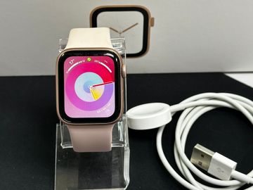 01-200744454: Apple watch series 4 gps 40mm aluminium case a1977