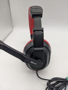 01-200626944: Trust ziva gaming headset-red