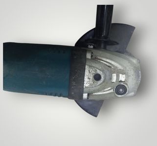 01-200625099: Makita ga9020