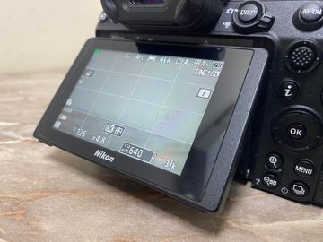 Б/у Фотоаппарат Nikon z5 ii kit 24-50mm 01-200796674